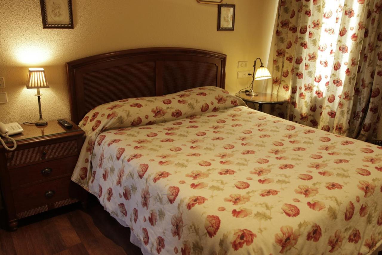 Hotel Arcea Palacio De Las Nieves Langreo Eksteriør billede